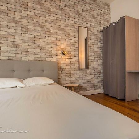 Pau'S Appart Apartment ภายนอก รูปภาพ
