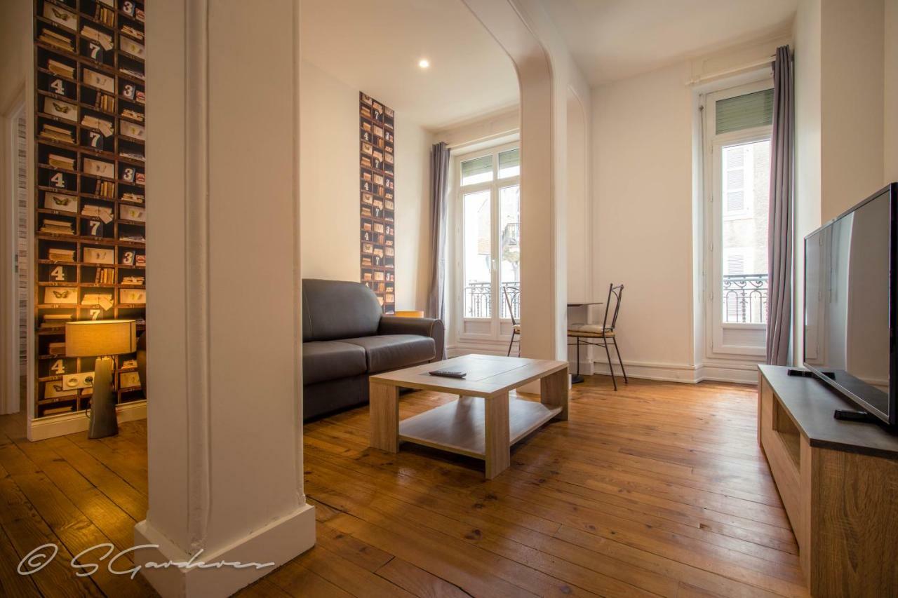Pau'S Appart Apartment ภายนอก รูปภาพ